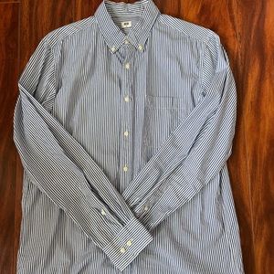 Uniqlo long sleeve dress shirt